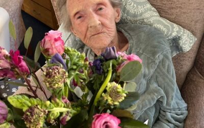 Mothering Sunday Preparations Bloom at Ashley House