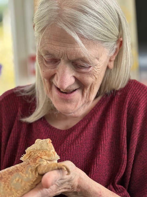 Linda holding a Bearded Dragon