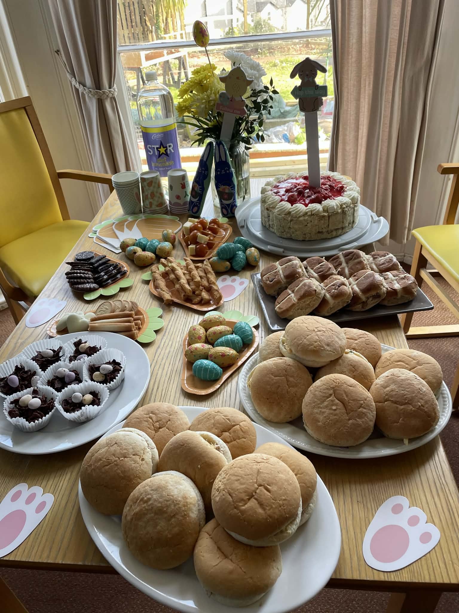 Table of buffet Eater treats