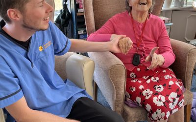 Ashley House Welcomes Julie for an Afternoon of Live Music
